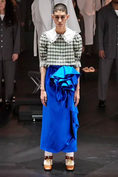 Look 39